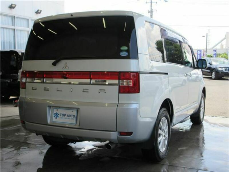 DELICA D5