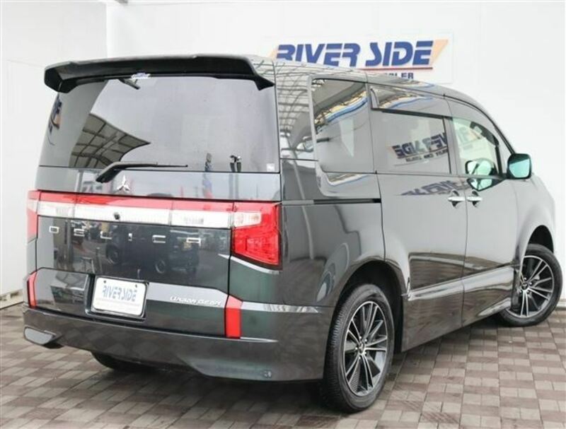 DELICA D5