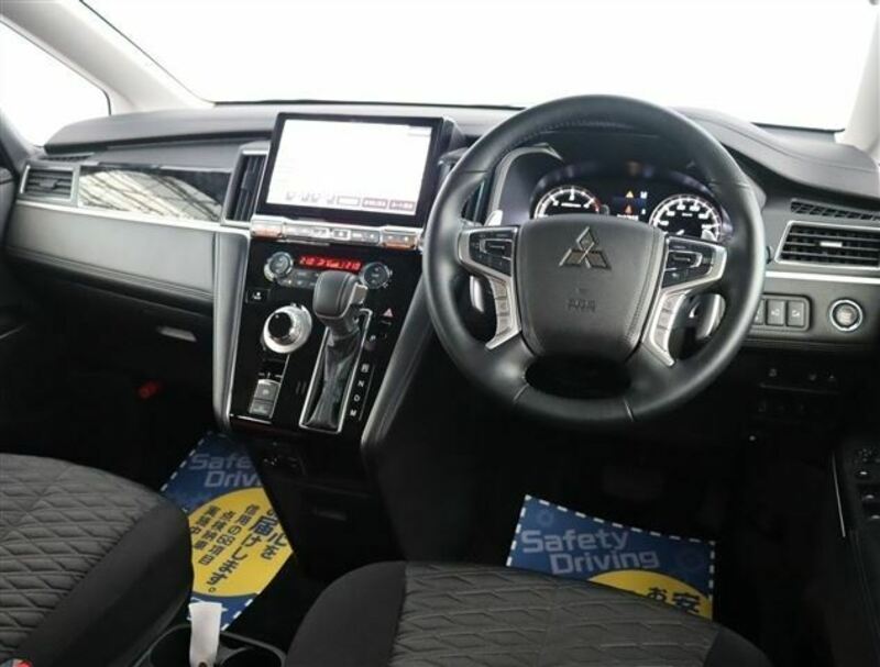 DELICA D5