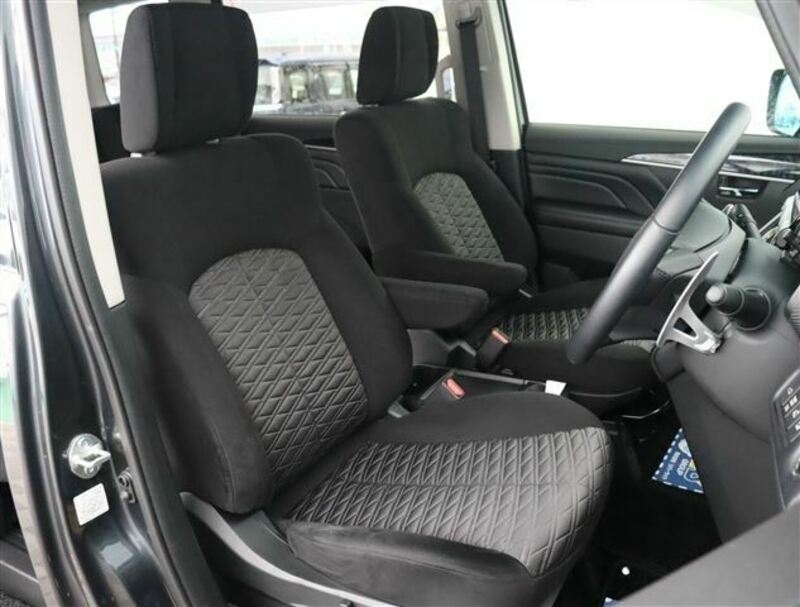 DELICA D5