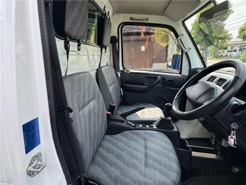 CARRY TRUCK