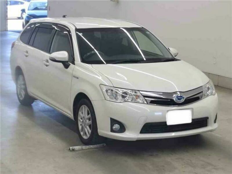 TOYOTA COROLLA FIELDER
