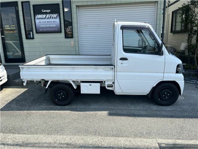 CLIPPER TRUCK