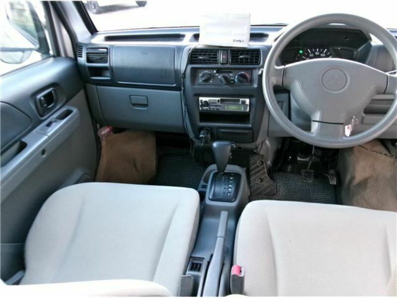 MINICAB VAN