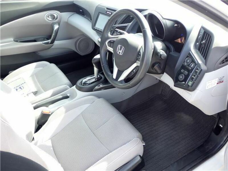 CR-Z