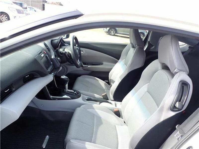 CR-Z