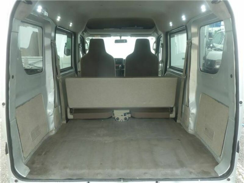 CLIPPER VAN