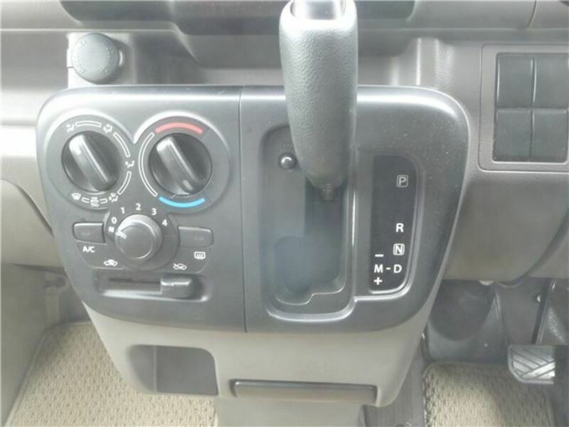 CLIPPER VAN