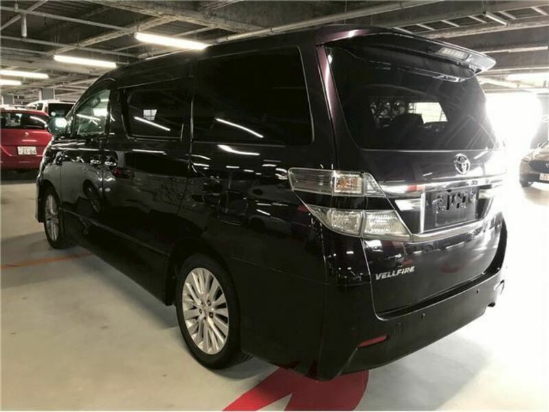 VELLFIRE