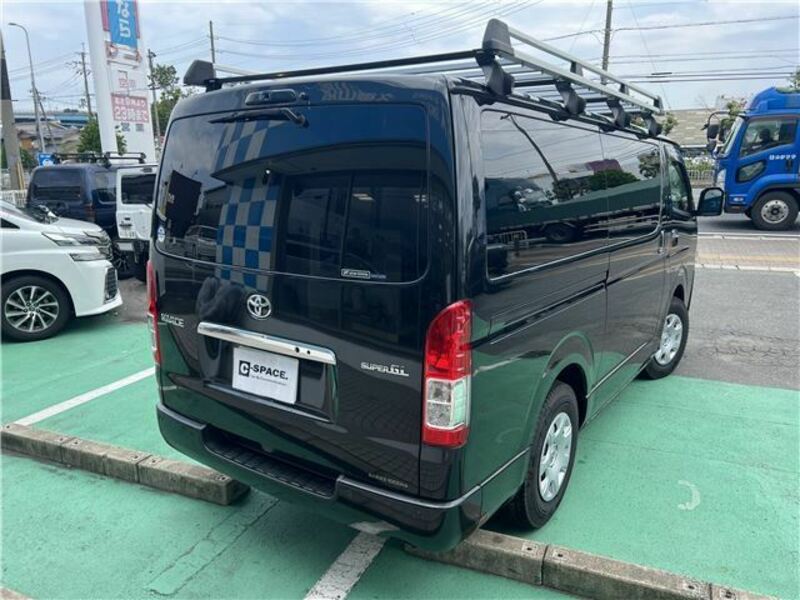 HIACE
