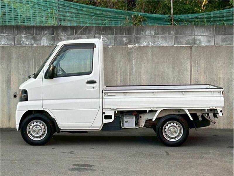 CLIPPER TRUCK