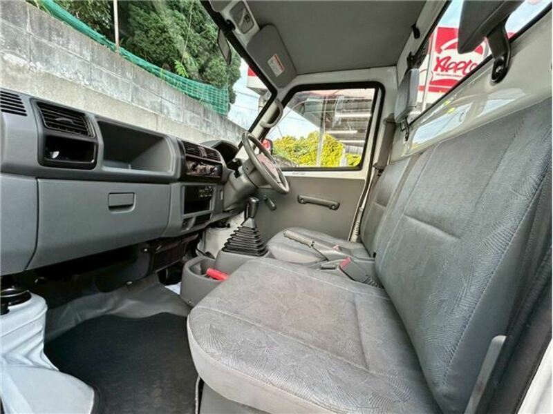 CLIPPER TRUCK