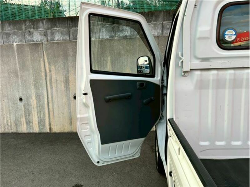 CLIPPER TRUCK