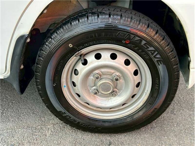 CLIPPER TRUCK