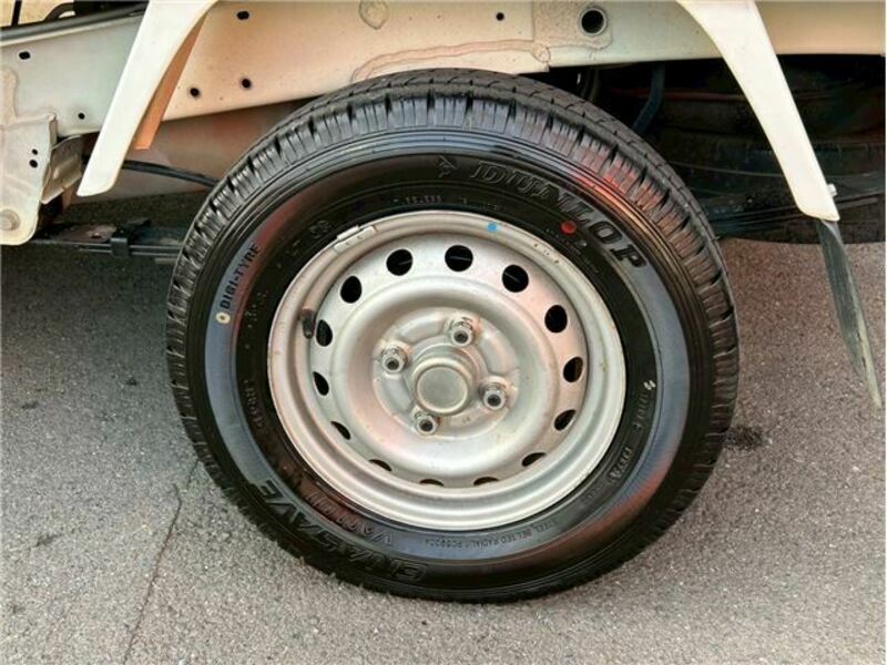 CLIPPER TRUCK