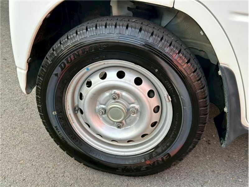 CLIPPER TRUCK