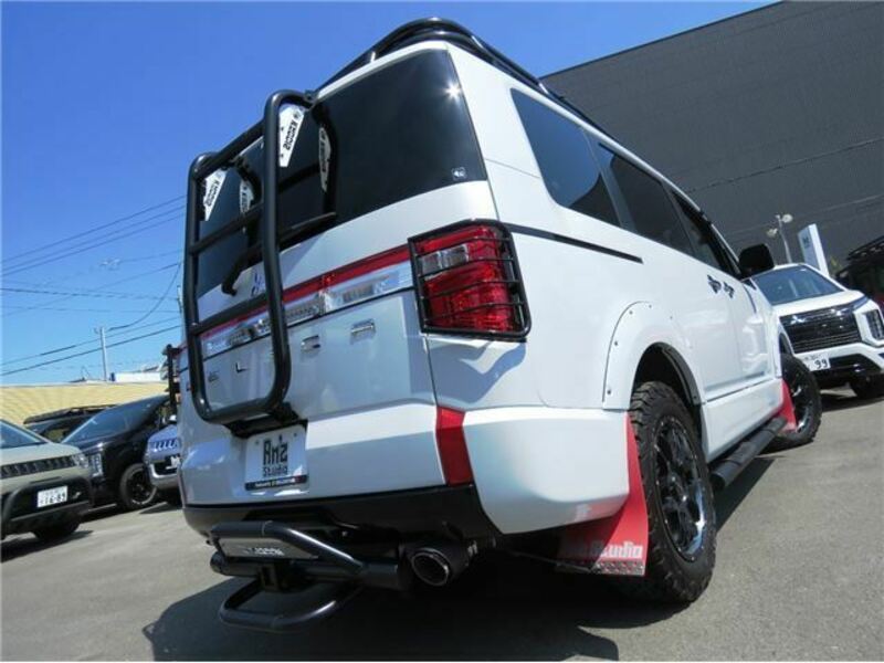 DELICA D5