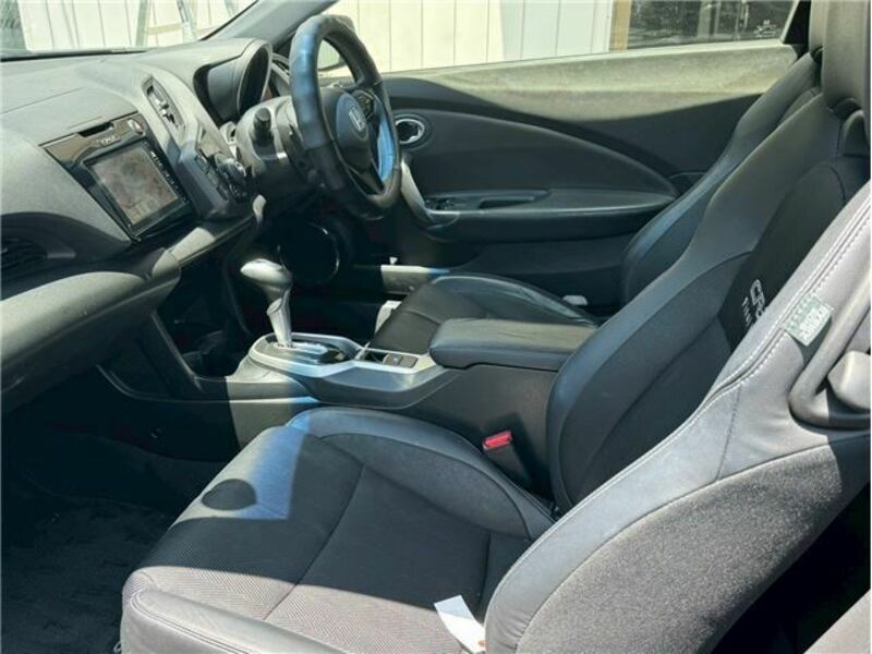 CR-Z