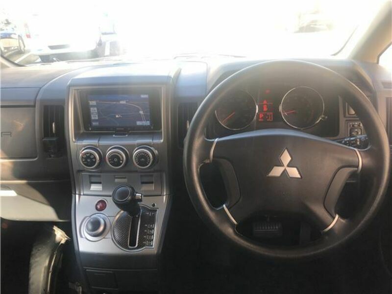 DELICA D5