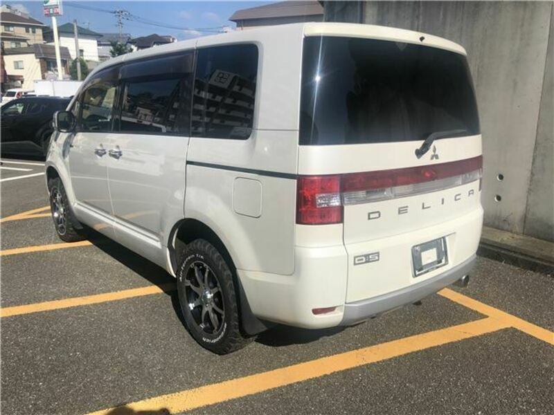 DELICA D5