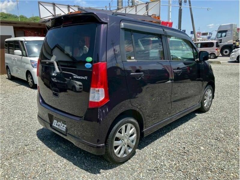 WAGON R