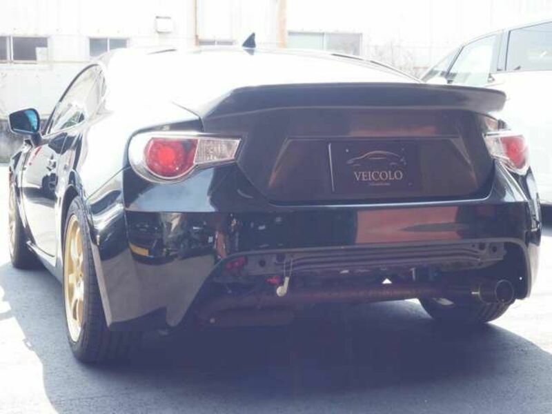 86