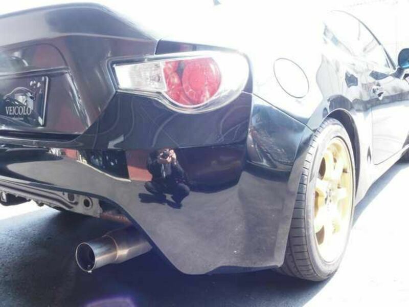 86