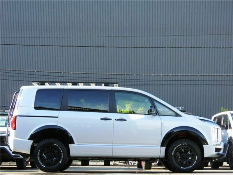 DELICA D5