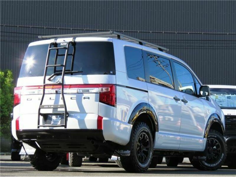 DELICA D5