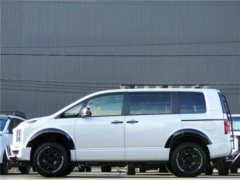 DELICA D5