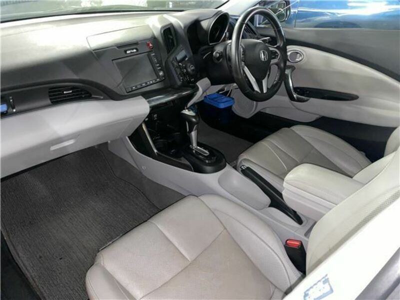 CR-Z