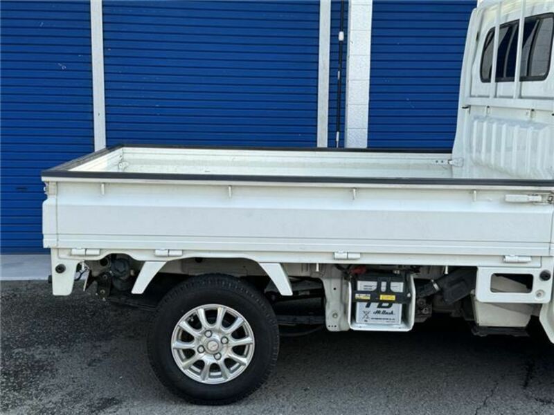 MINICAB TRUCK