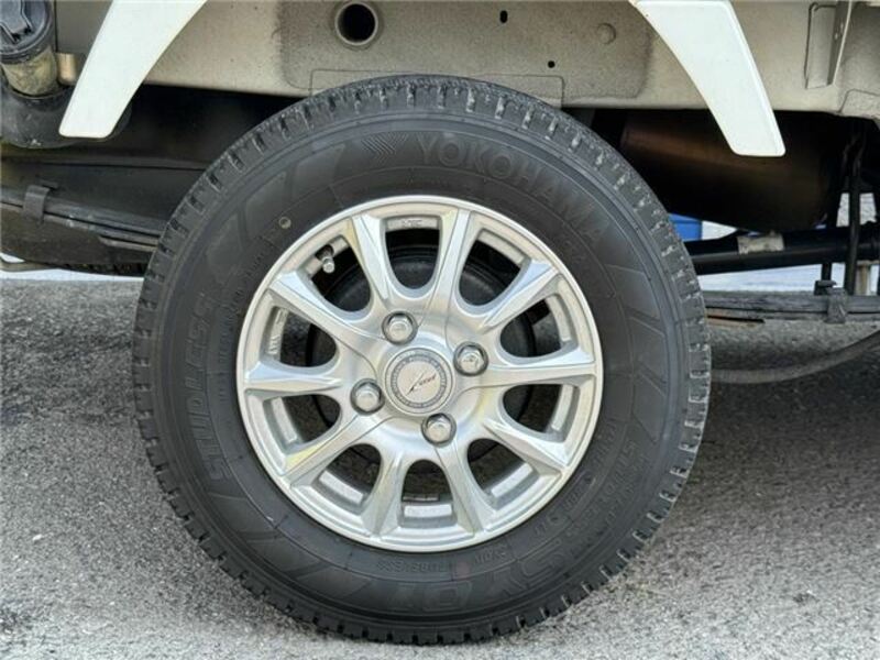 MINICAB TRUCK