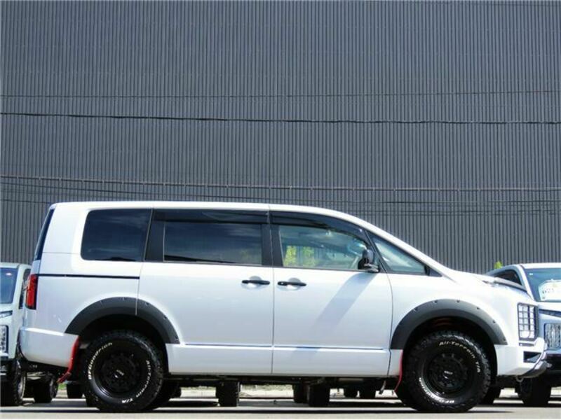 DELICA D5