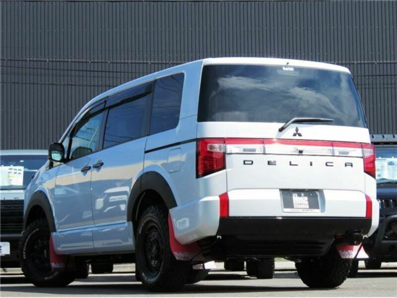 DELICA D5