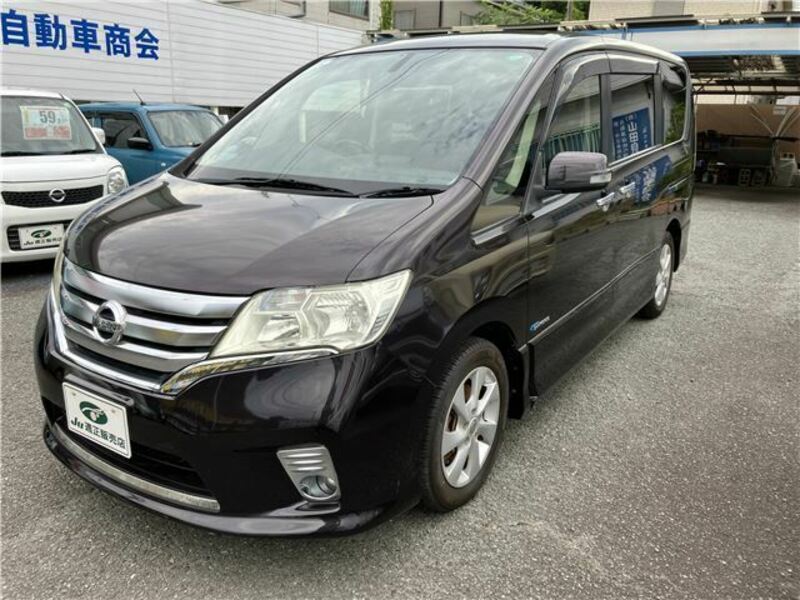 NISSAN SERENA