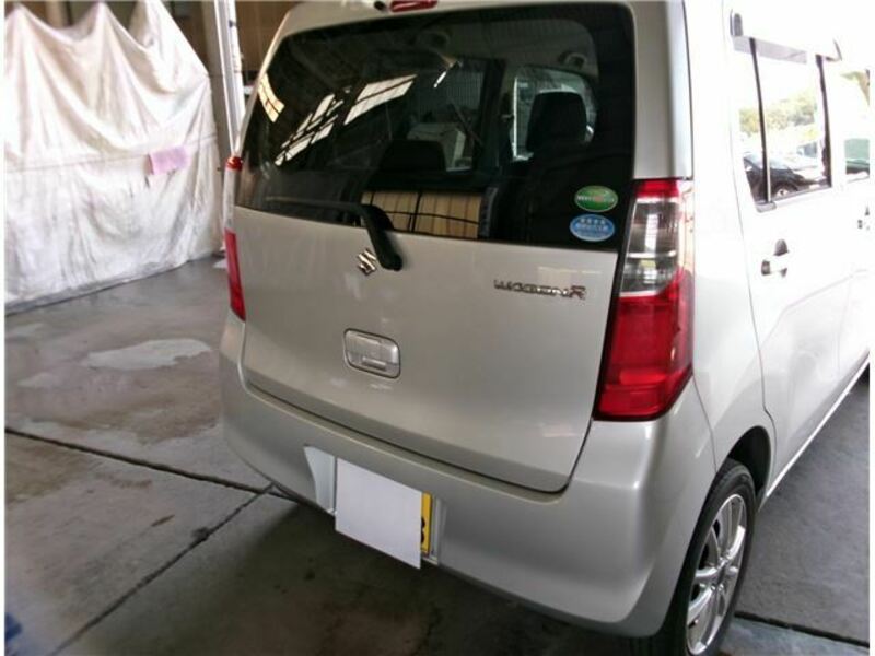 WAGON R
