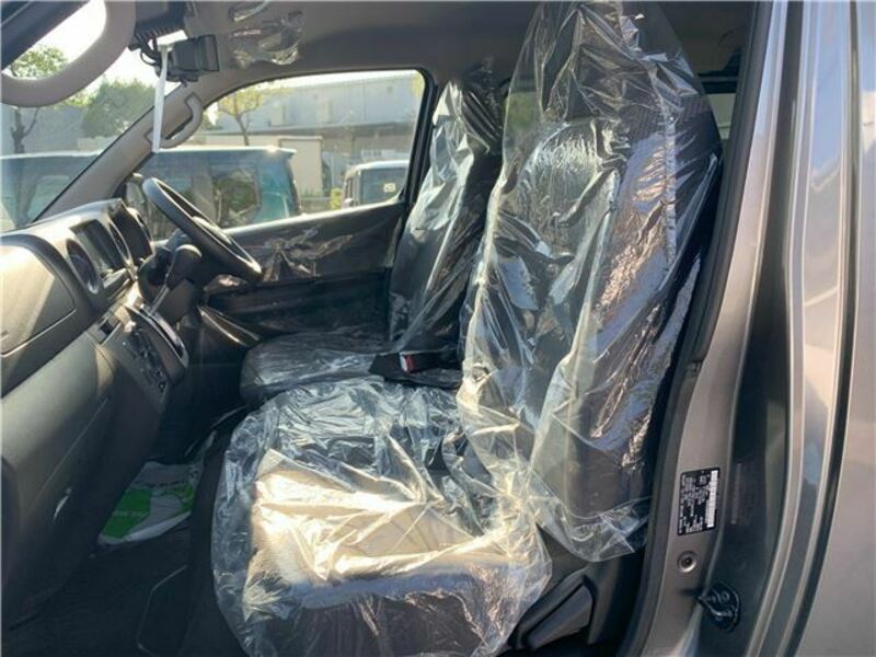 CARAVAN VAN