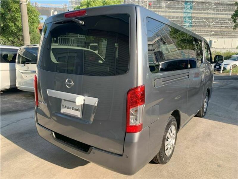 CARAVAN VAN