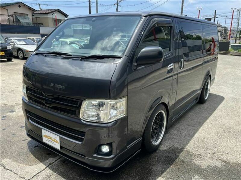 HIACE VAN