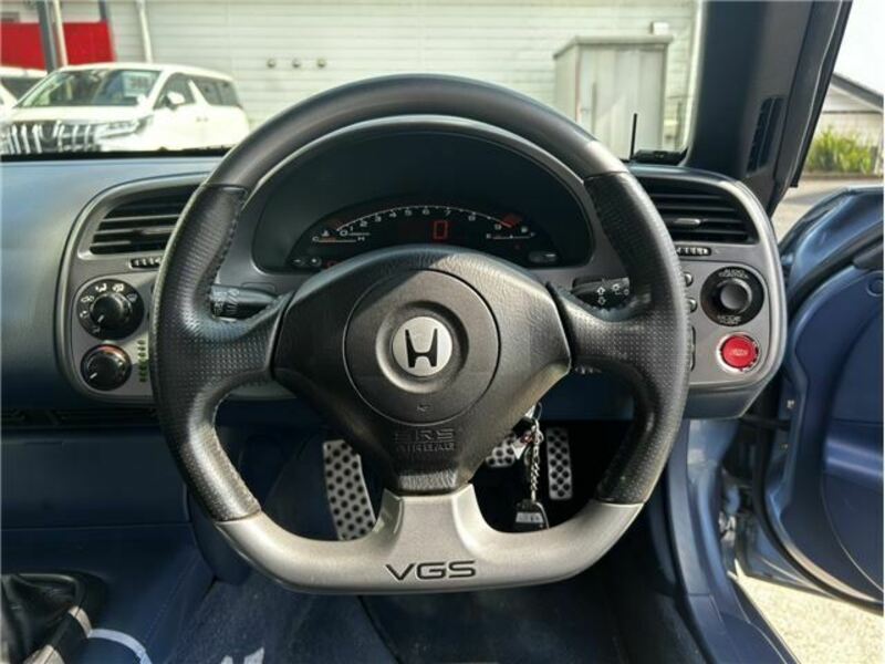 S2000