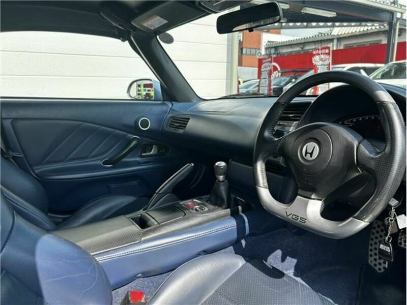 S2000