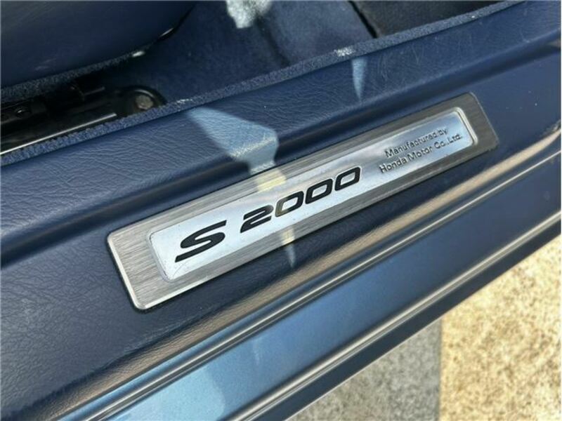S2000