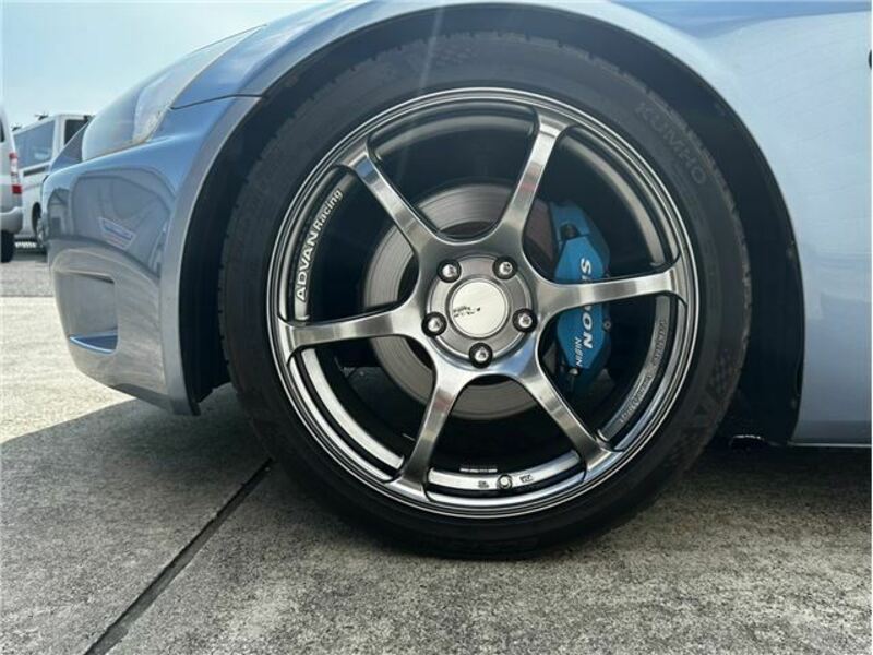 S2000