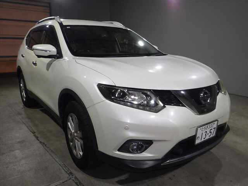 X-TRAIL