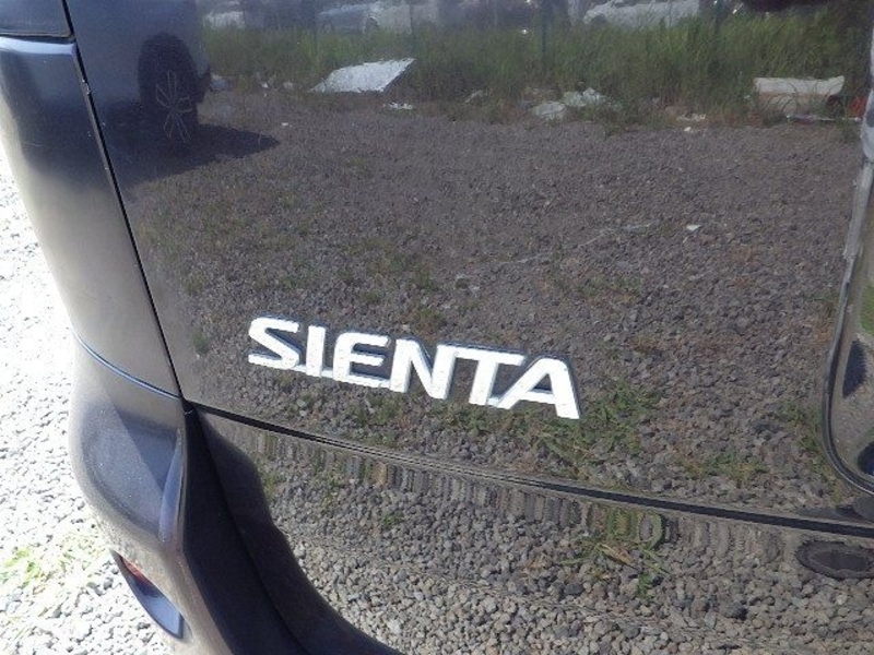 SIENTA