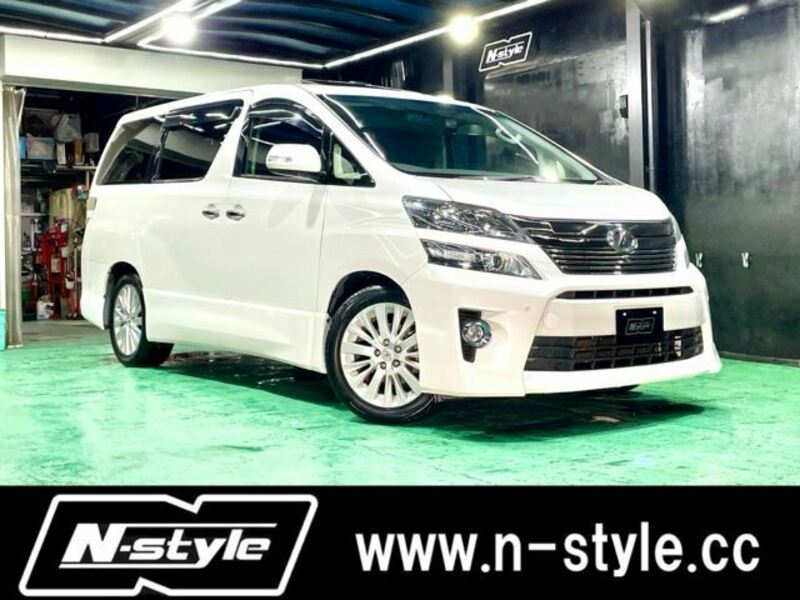 TOYOTA VELLFIRE