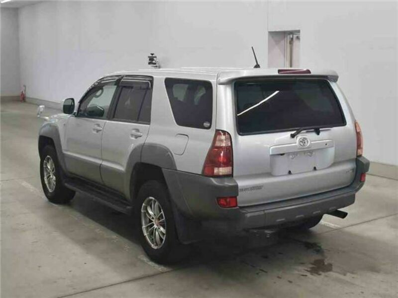 HILUX SURF