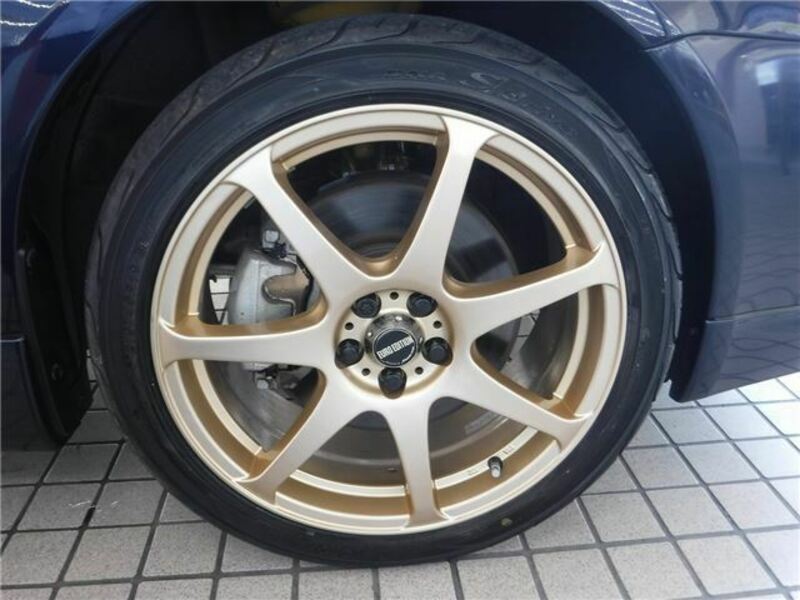 LEGACY B4