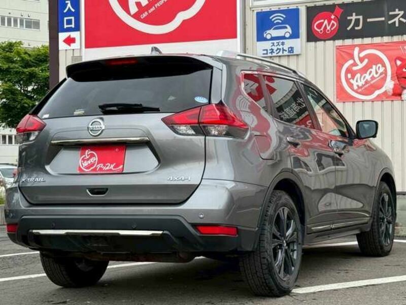 X-TRAIL